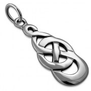 Small Celtic Knot Silver Pendant, pn445